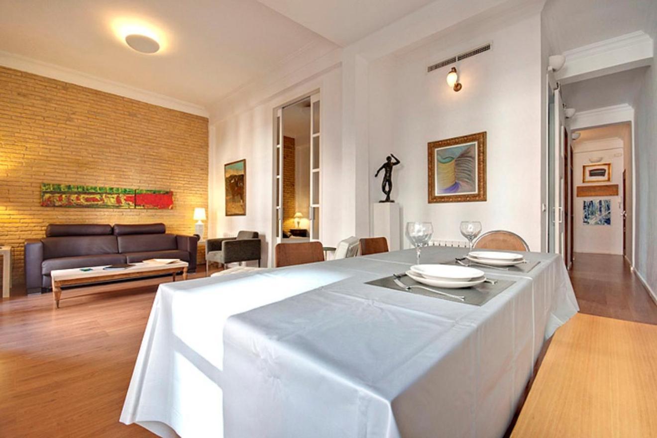Beds & Breaks Strauss Apartment Valencia Exterior photo